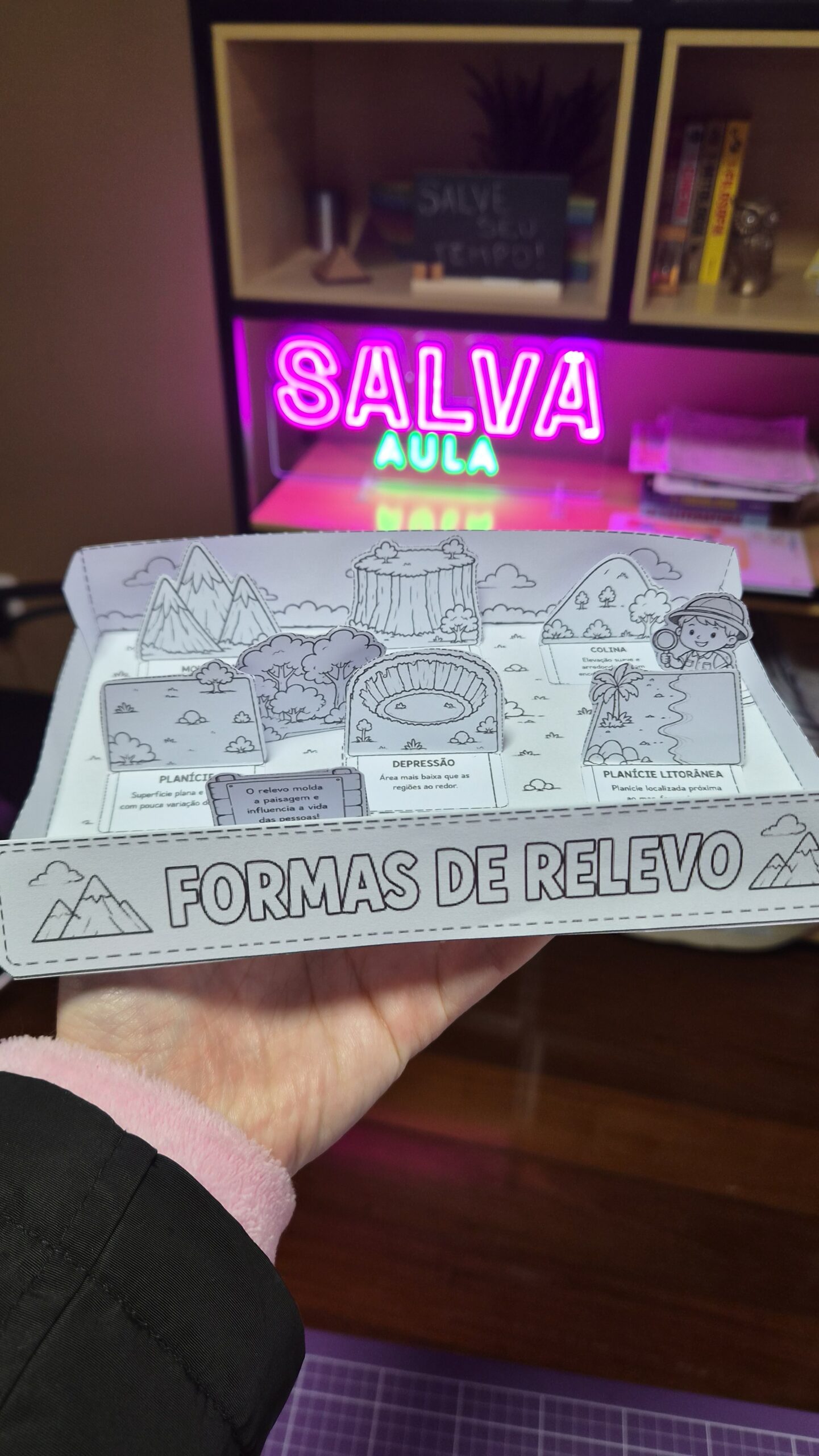 Maquete Interativa das Formas de Relevo + Atividades